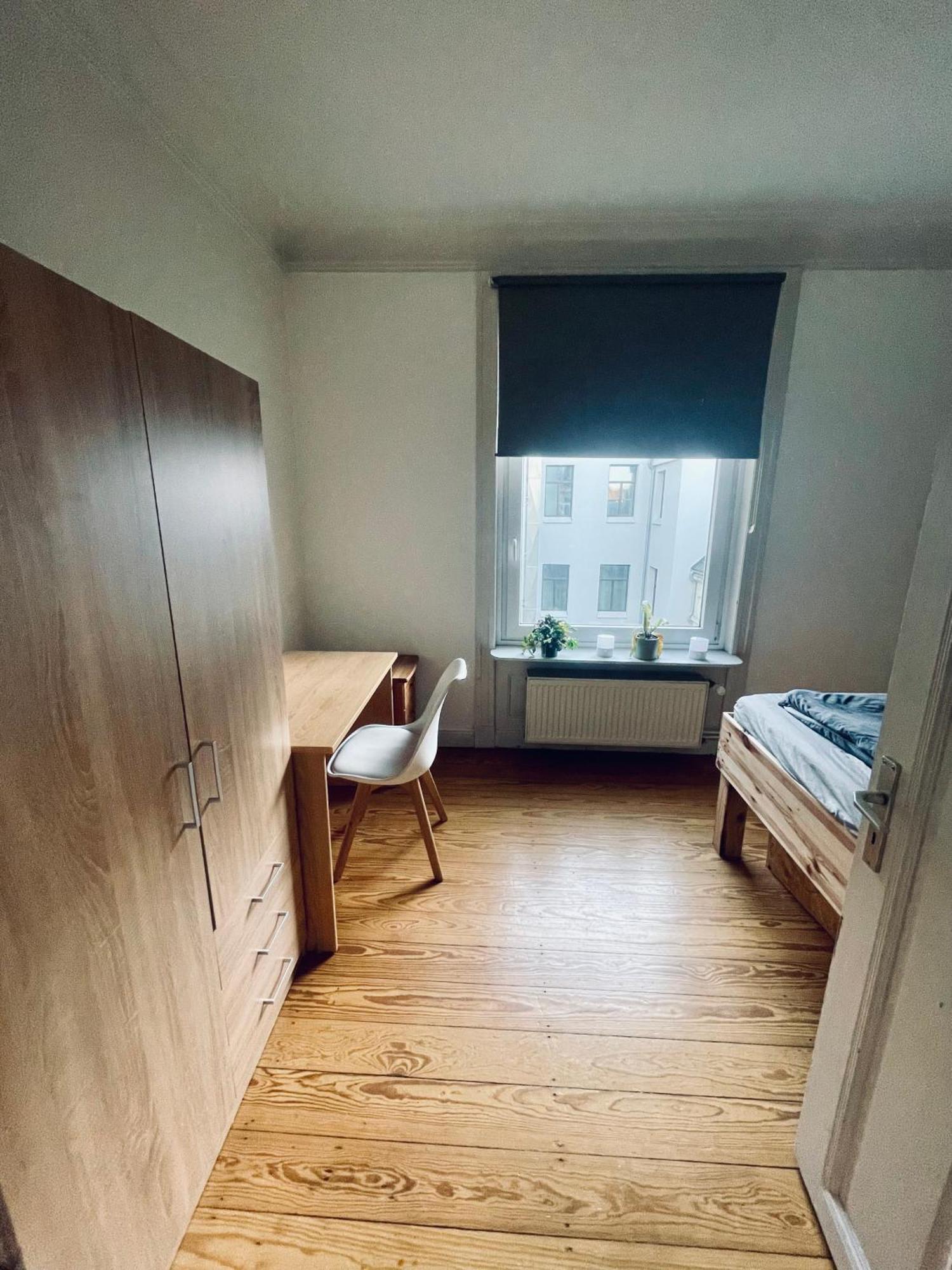 Wohnen Im Herzen Von St Pauli - Gaestezimmer In Geteilter Homestay Hamburg